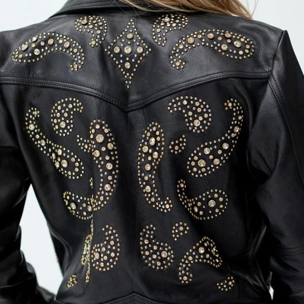 women black stylish designing leather jacket